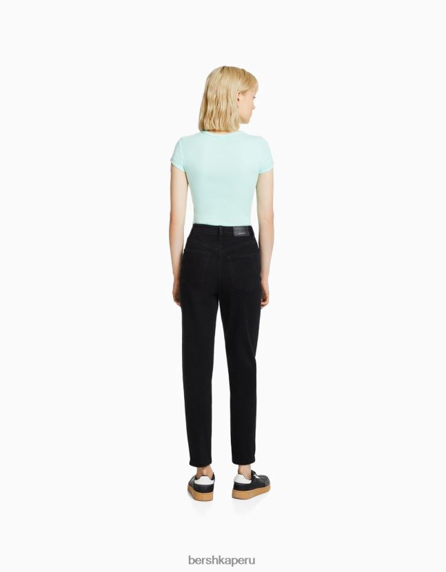 negro Bershka unisexo vaqueros mom slim de corte cómodo 806J6B3921